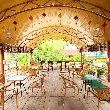 Hoang Anh Hostel Meo Vac Экстерьер фото