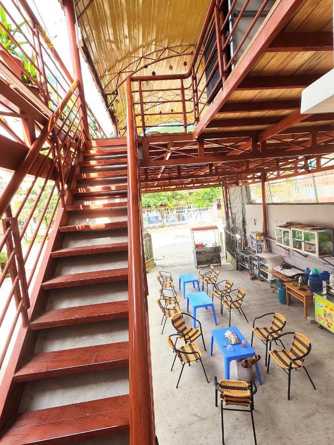 Hoang Anh Hostel Meo Vac Экстерьер фото